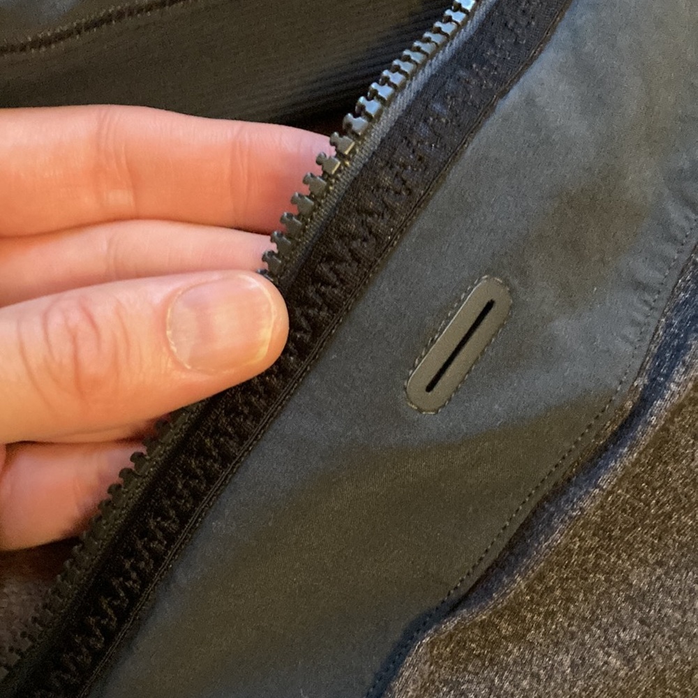 Lululemon Athletic Jacket - Picture 10 of 10